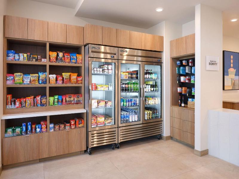Fairfield Inn Suites By Marriott Tempe image