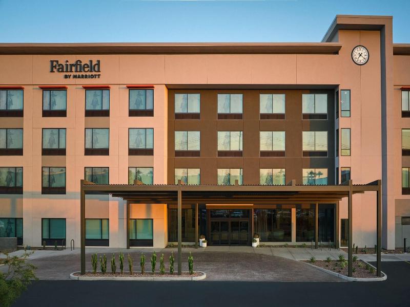 Fairfield Inn Suites By Marriott Tempe image