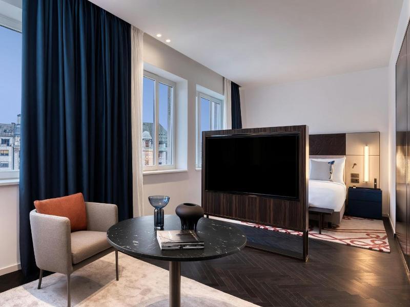 Dorothea Hotel Budapest Autograph Collection image