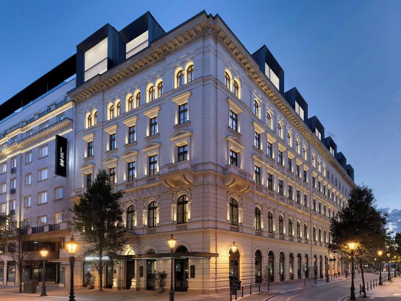 Dorothea Hotel Budapest Autograph Collection image