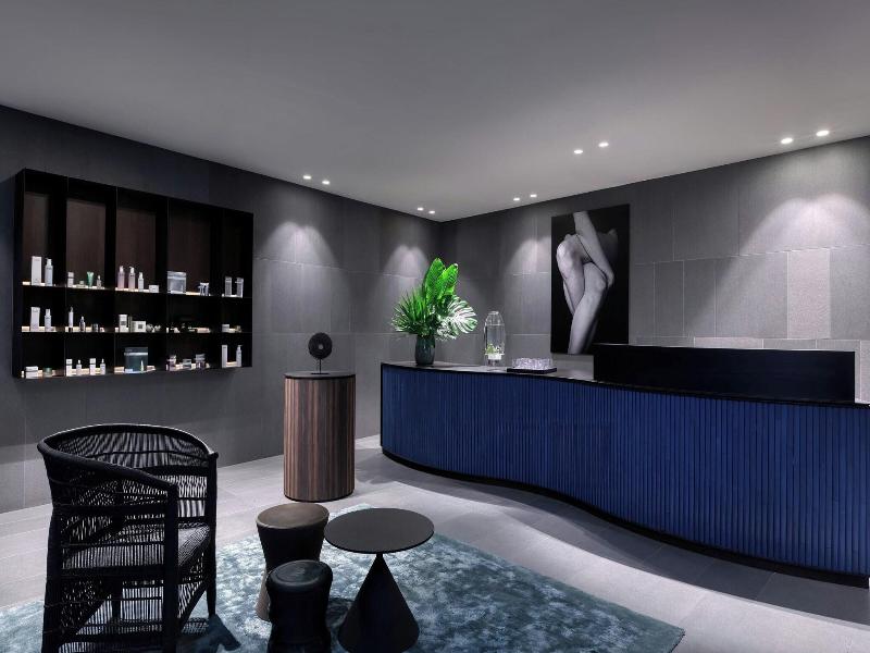 Dorothea Hotel Budapest Autograph Collection image
