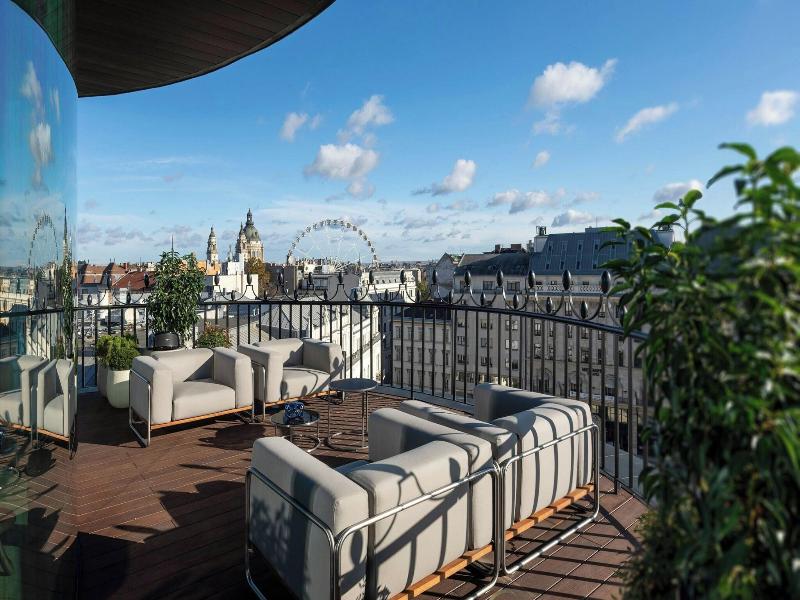 Dorothea Hotel Budapest Autograph Collection image