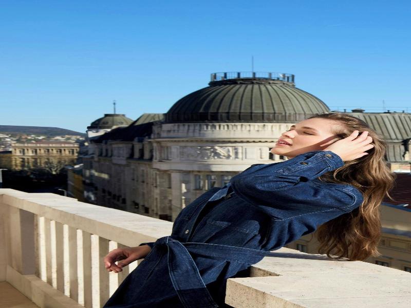 Dorothea Hotel Budapest Autograph Collection image