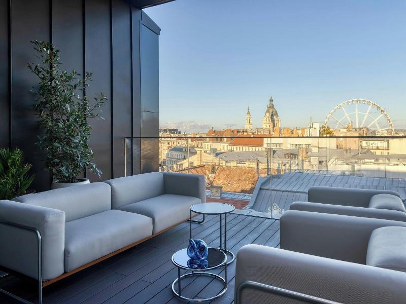 Dorothea Hotel Budapest Autograph Collection image