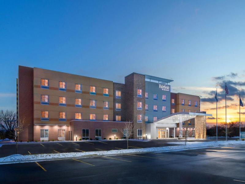 Fairfield Inn Suites By Marriott Detroit Taylor image
