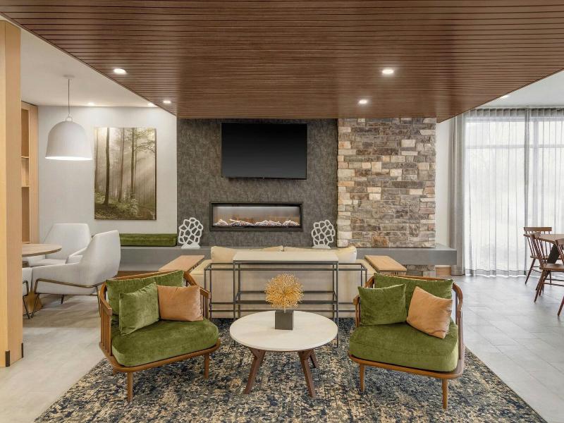 Fairfield Inn Suites By Marriott Detroit Taylor image