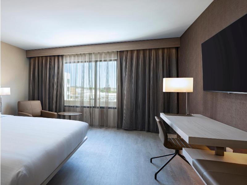 Ac Hotel By Marriott Waco Downtown image