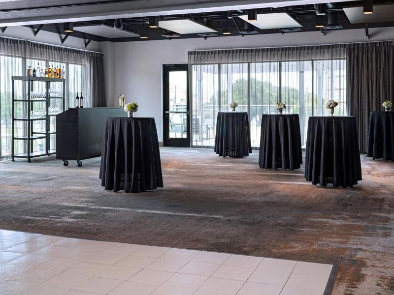 Ac Hotel By Marriott Waco Downtown image