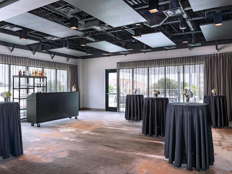 Ac Hotel By Marriott Waco Downtown image
