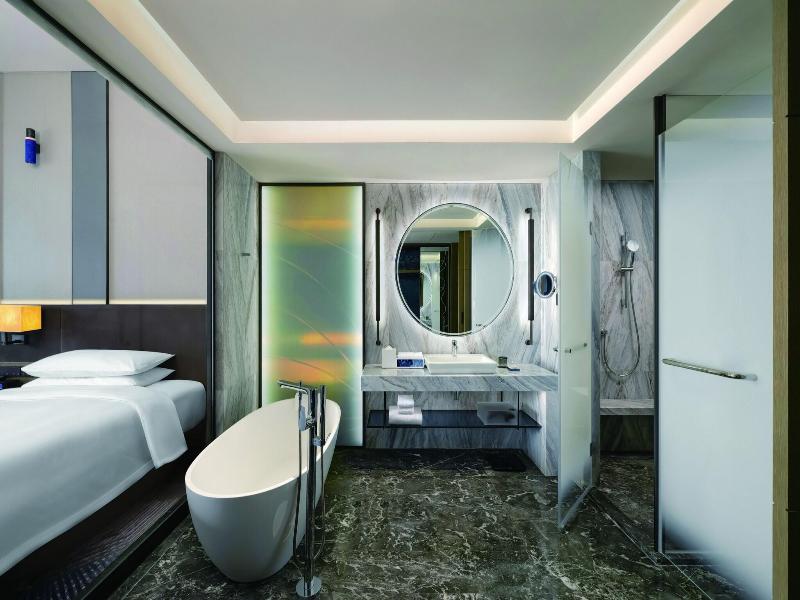 Renaissance Changzhou Wujin Hotel image