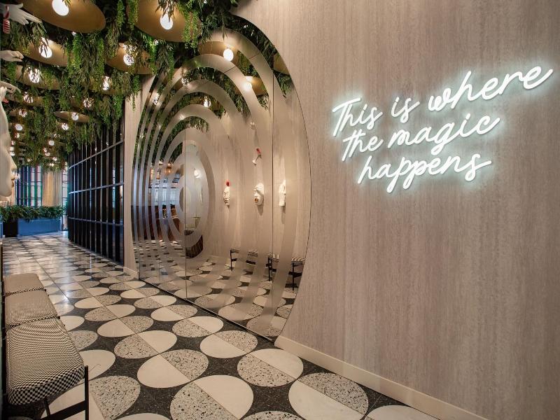 Moxy Nyc Lower East Side image