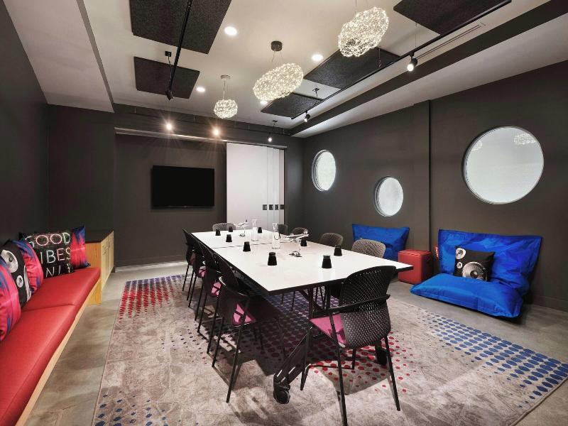 Aloft Atlanta Perimeter Center image