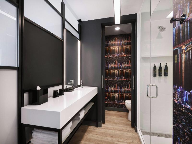 Aloft Atlanta Perimeter Center image