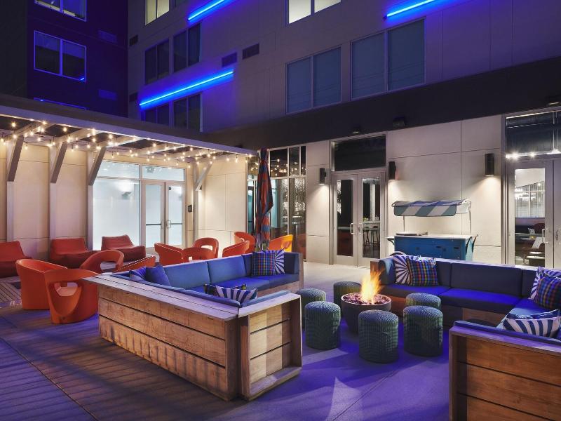 Aloft Atlanta Perimeter Center image