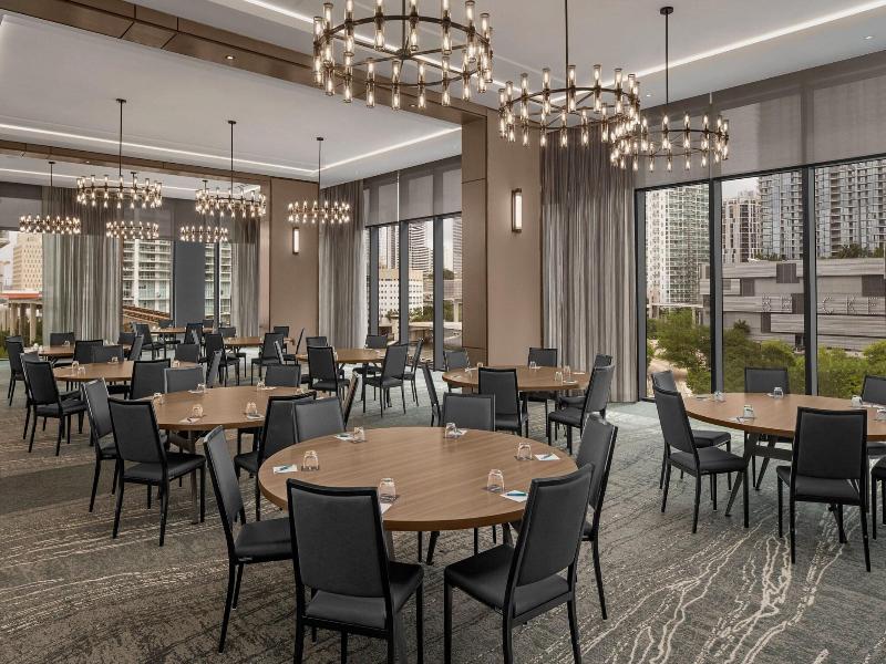 Ac Hotel By Marriott Miami Brickell image