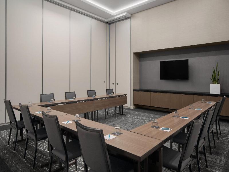 Ac Hotel By Marriott Miami Brickell image