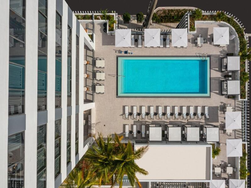 Element Miami Brickell image