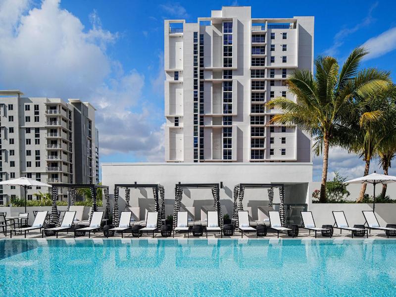 Element Miami Brickell image