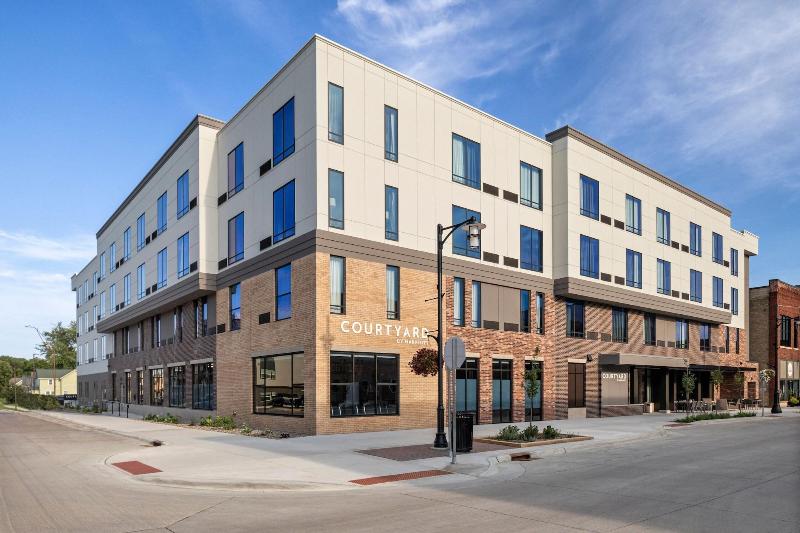 Courtyard By Marriott Owatonna Downtown