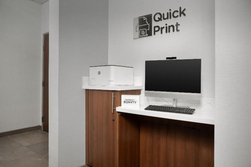 Courtyard By Marriott Northport image