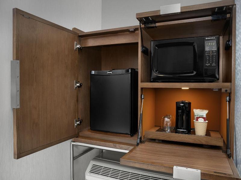 Courtyard By Marriott Northport image
