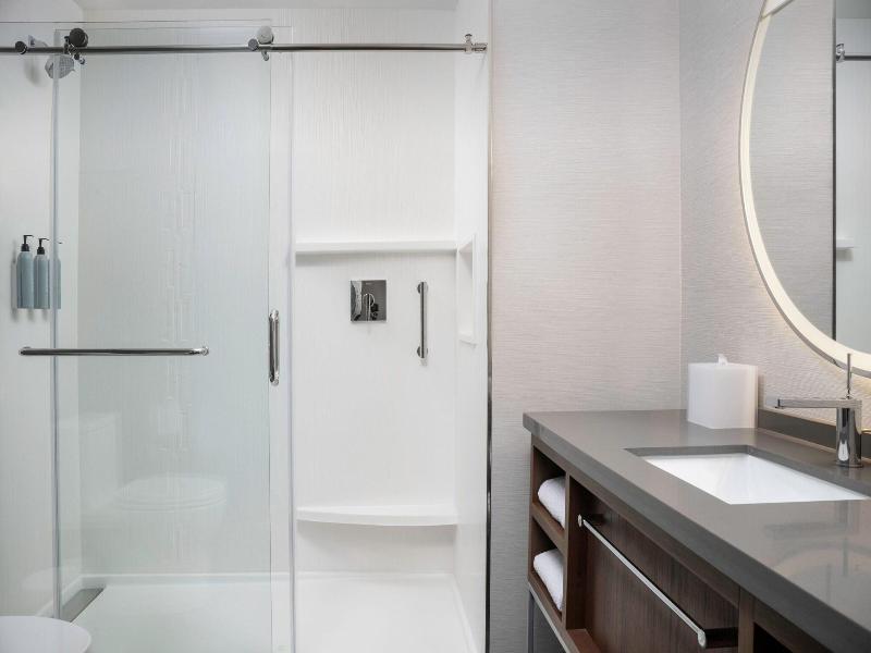 Courtyard By Marriott Northport image
