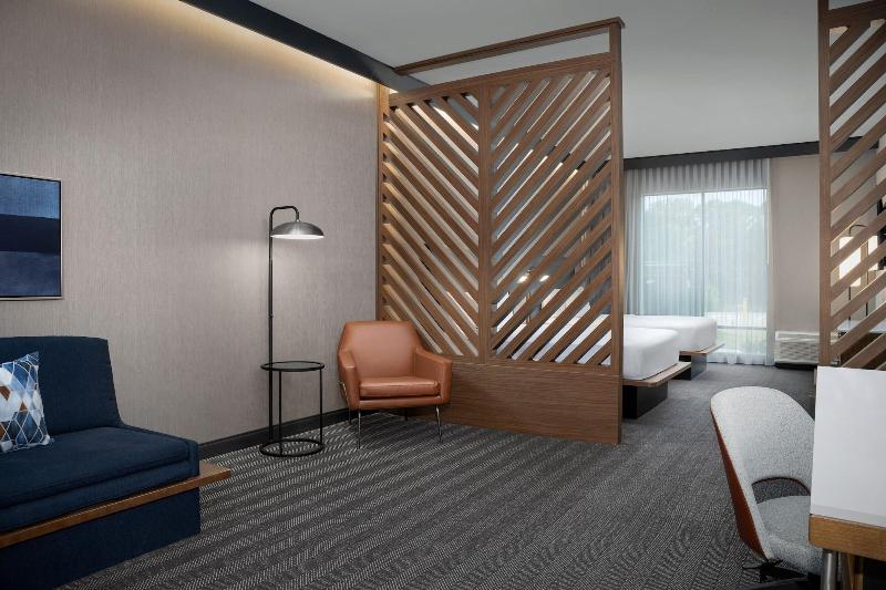 Courtyard By Marriott Northport image