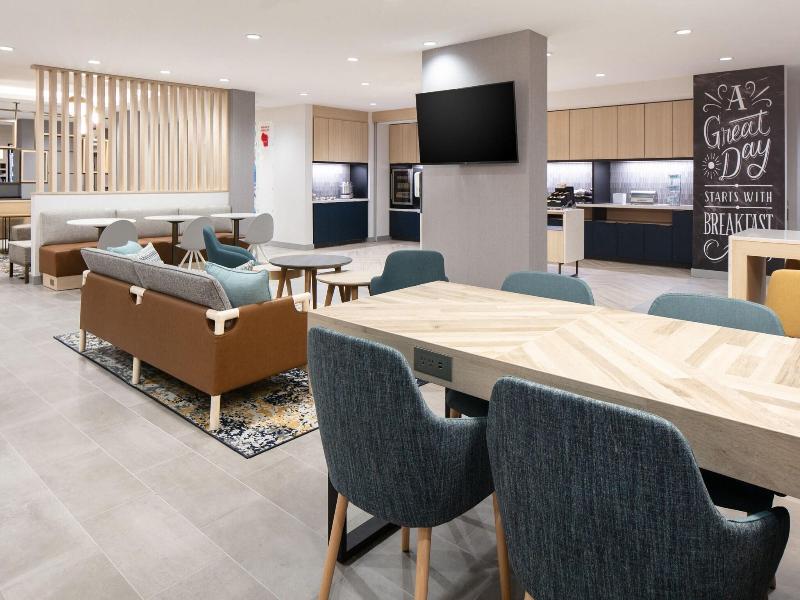 Towneplace Suites By Marriott Oshkosh