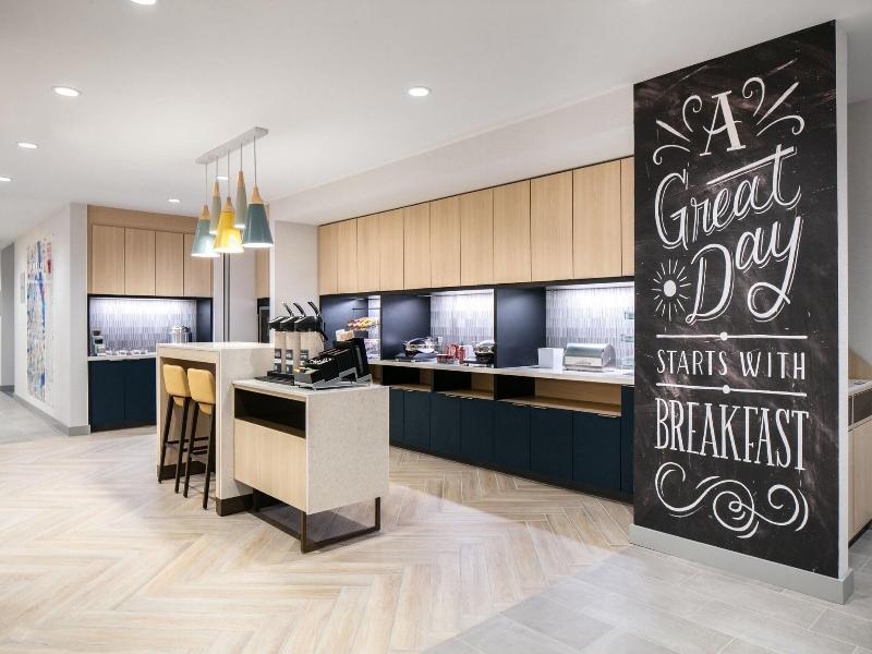 Towneplace Suites By Marriott Oshkosh