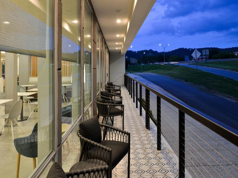Towneplace Suites By Marriott Asheville Downtown image