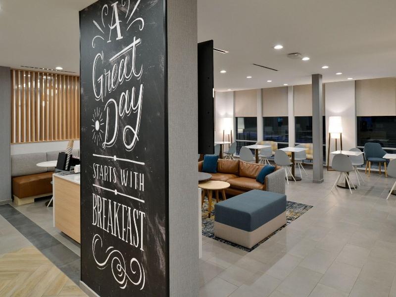 Towneplace Suites By Marriott Asheville Downtown image
