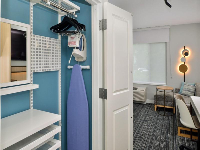 Towneplace Suites By Marriott Asheville Downtown image