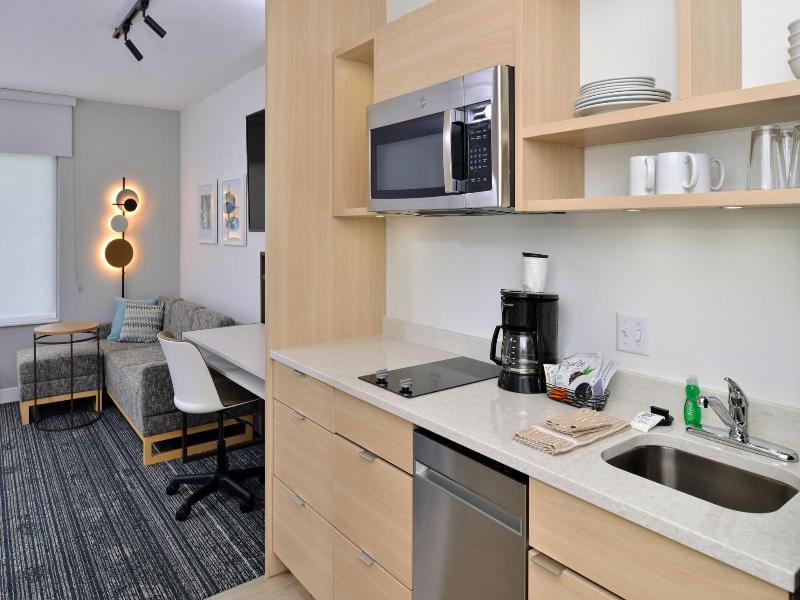 Towneplace Suites By Marriott Asheville Downtown image