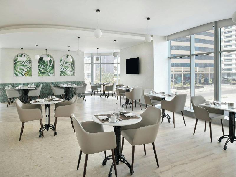 Element West Bay Doha image