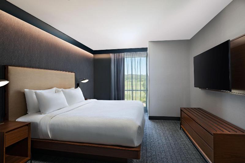 Courtyard By Marriott Austin Dripping Springs - Image 4