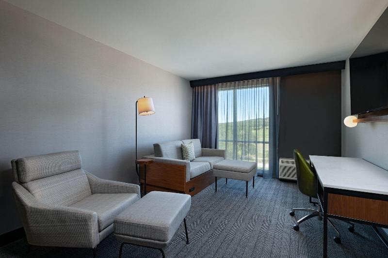 Courtyard By Marriott Austin Dripping Springs - Image 9