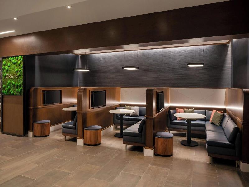 Courtyard By Marriott Fresno Clovis