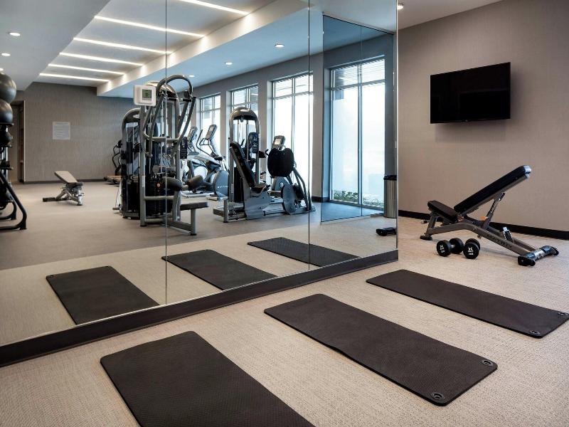 Courtyard By Marriott Fresno Clovis