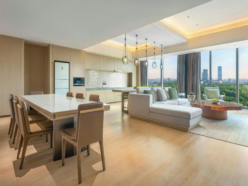 Element Guangzhou Baiyun image