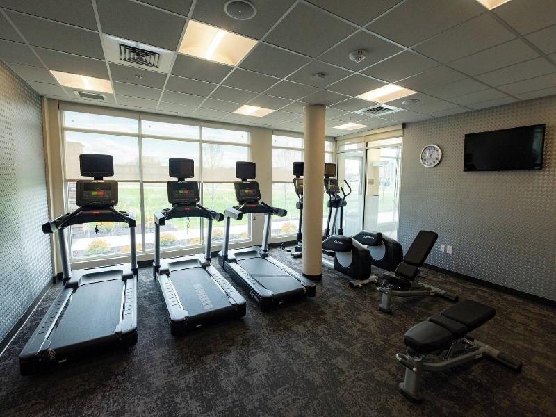 Fairfield Inn Suites By Marriott Fond Du Lac