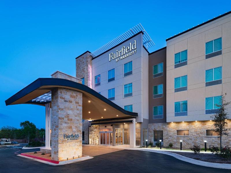 Fairfield Inn Suites By Marriott Austin Georgetown