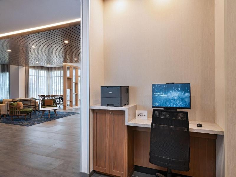 Fairfield Inn Suites By Marriott Austin Georgetown image