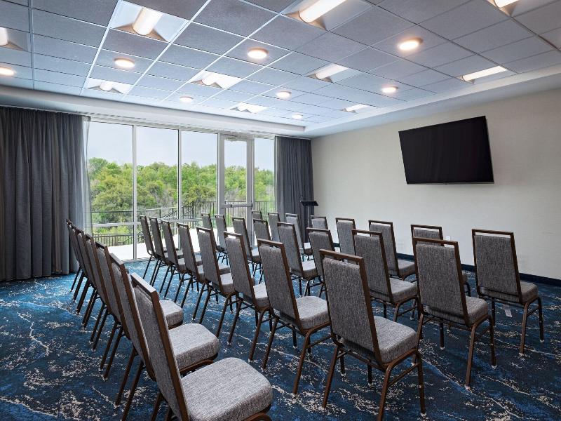 Fairfield Inn Suites By Marriott Austin Georgetown image