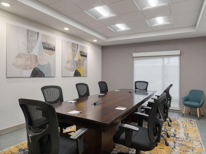 Towneplace Suites By Marriott New Philadelphia image