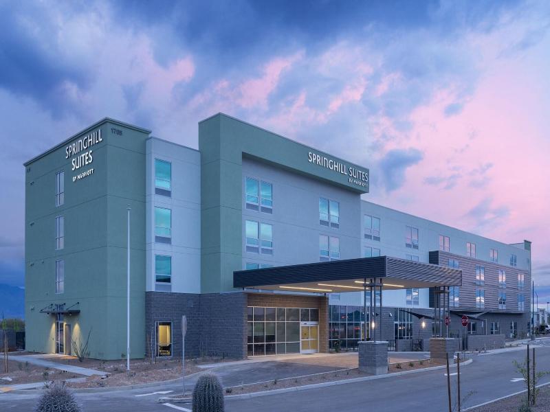 Springhill Suites Tucson At The Bridges image