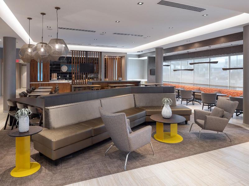 Springhill Suites Tucson At The Bridges image