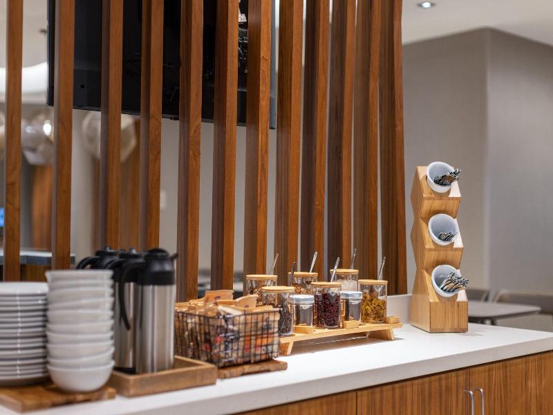 Springhill Suites Tucson At The Bridges image