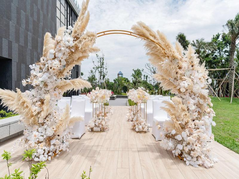 Four Points By Sheraton Taipei Bali image
