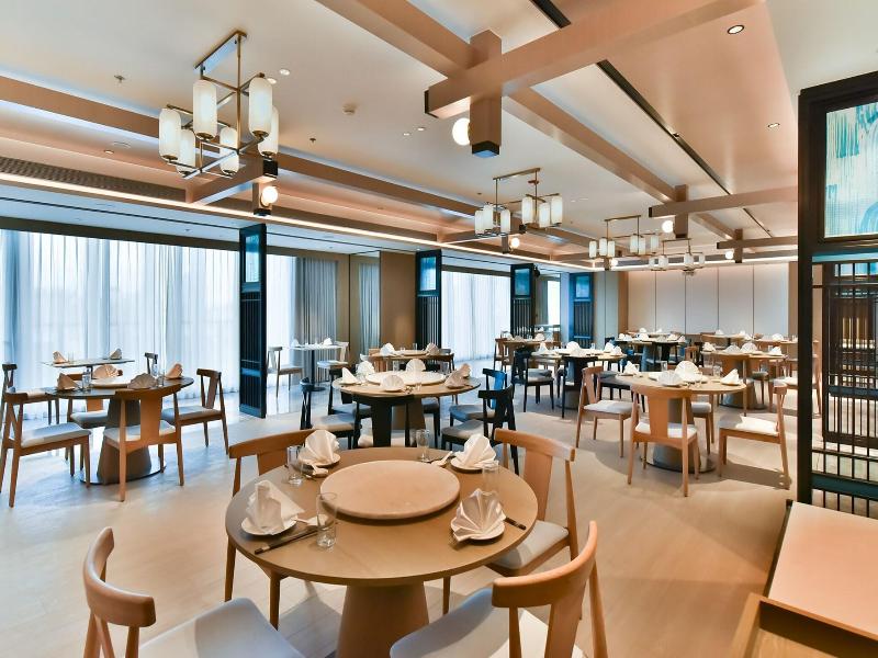 Four Points By Sheraton Taipei Bali image