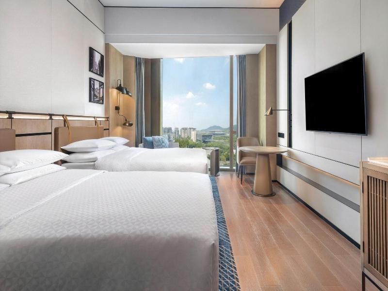 Four Points By Sheraton Guangzhou Baiyun image